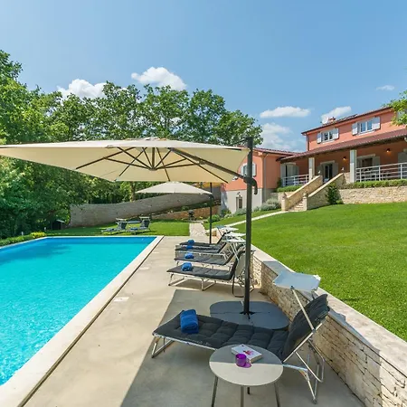 Villa Tre Colonne For 10 Persons In Istria With 60 M2 Private Pool, Mini Golf&sauna
